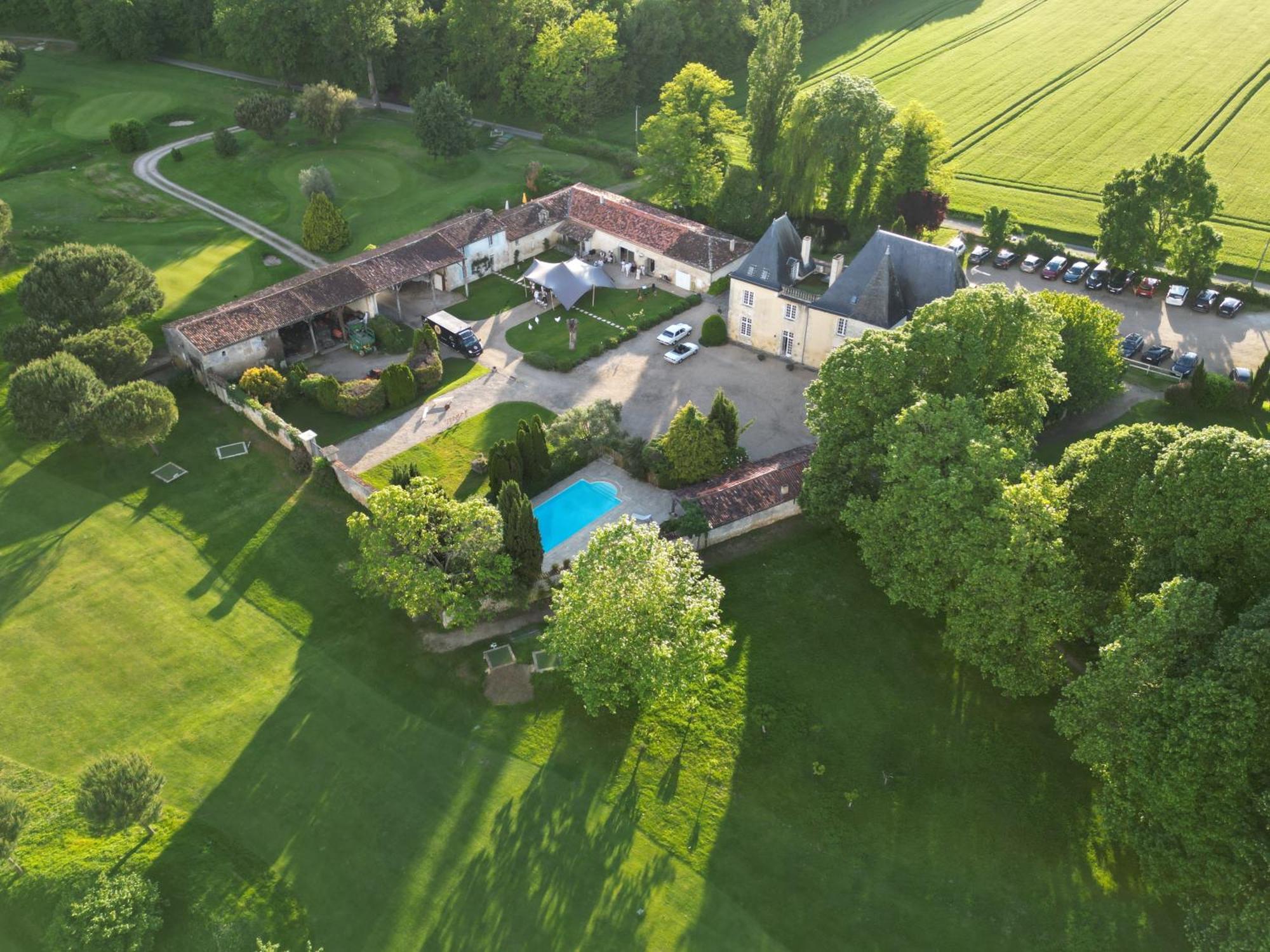 Chateau De La Vallade Saint-Porchaire エクステリア 写真